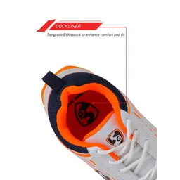SG Unisex Cricket Shoes image 3