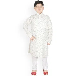 SG YUVRAJ Boys White Floral Printed Kurta with Pyjamas-picture-37