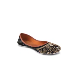 SGU Women Woven Design Ethnic Mojaris-picture-40