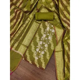 SHADOW & SAINING Floral Embroidered Beads And Stones Unstitched Dress Material-image-4