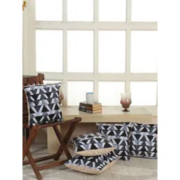 Shadowkart Black & White 2 Pieces Chevron Printed Velvet Square Cushion Covers-image-21