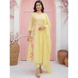 SHAHI COLLECTION Women Floral Embroidered Tiered Thread Work Pure Silk Kurta with Trousers & With Dupatta image 4