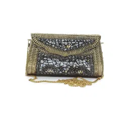 SHAKUNTLA VINTAGE Multicolor Clutch-picture-21