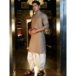 Shasak Men Floral Kurta-picture-27