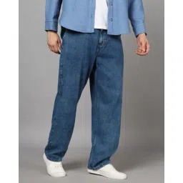 Shein Full Length Fly With Button Closure Clean Wash Jeans image 1