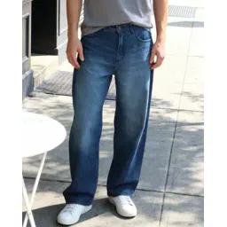 Shein Full Length Fly With Button Closure Mid Wash Jeans-picture-24