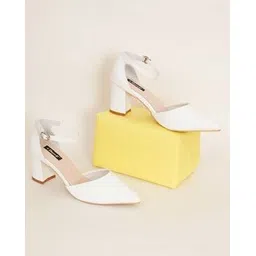 sherrif Women Chunky Heeled Sandals-picture-10