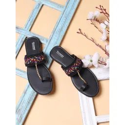 Shoestail Women Black One Toe Flats-picture-21