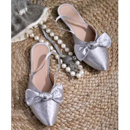 Shoetopia Bow Applique Detailed Flat Sandals - Silver-picture-30