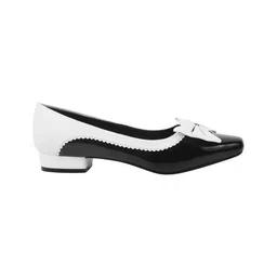 Shoetopia Bow Applique Detailed Pumps - Black image 4
