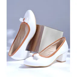 Shoetopia Bow Applique Detailed Slip On Sandals - White-picture-34