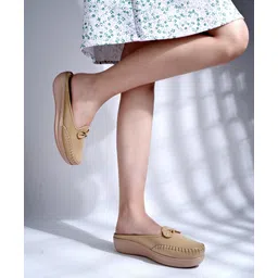 Shoetopia Bow Applique Detailed Wedge Sandals - Beige-picture-14