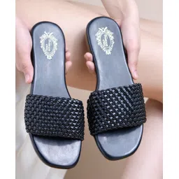 Shoetopia Braided Sandals - Black-picture-28