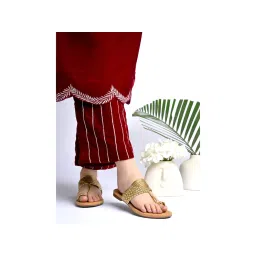 Shoetopia Chic Comfort and Stylish Gold Kolhapuri-picture-11