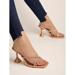 Shoetopia Girls Block Sandals-picture-21