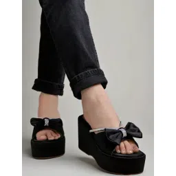 Shoetopia Kids Black Casual Wedges-picture-31
