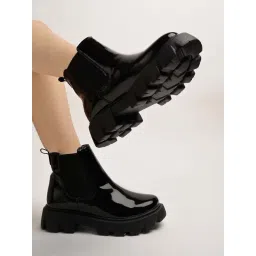 Shoetopia Kids Black Chelsea Boots-picture-23