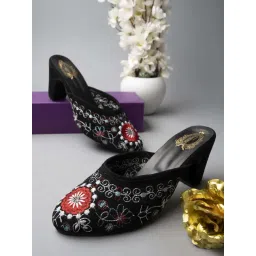 Shoetopia Kids Black Ethnic Sandals-picture-27