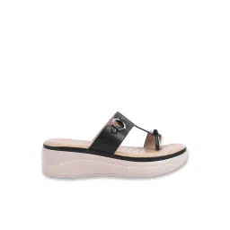 Shoetopia Kids Black Toe Ring Wedges image 2