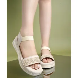 Shoetopia Solid Back Strap Closure Sandals - Cream-picture-23