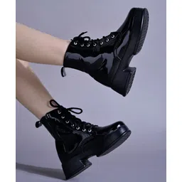 Shoetopia Solid Boots - Black-picture-37