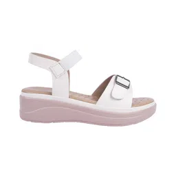Shoetopia Solid Buckle Closure Sandals - White image 4