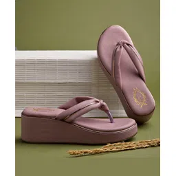 Shoetopia Solid Knot Designed Platform Heel Sandals - Peach-picture-16