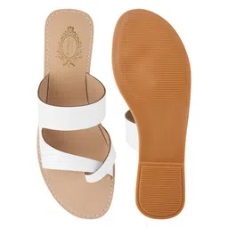 Shoetopia Solid Strap Detailed Sandals - White image 5
