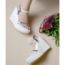 Shoetopia Solid Wedge Sandals - White-picture-27