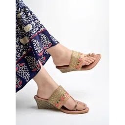shoetopia Women Wedges Sandal-picture-44
