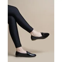 Shoetopia Women's Black Flat Ballets-picture-48