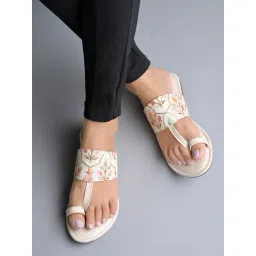 Shoetopia Women's Cream Toe Ring Sandals-picture-13