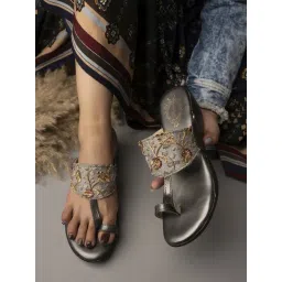 Shoetopia Women's Grey Toe Ring Wedges-picture-42