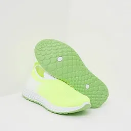 shoexpress Womens Textured Walking Shoes with Slip-on Styling Walking Shoes-picture-22