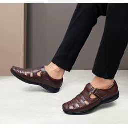 shooz Men Sandal-picture-37