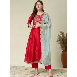 SHOPLANCE Women Ethnic Motifs Embroidered Panelled Thread Work Kurta with Trousers & With Dupatta-picture-38