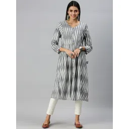 SHOWOFF Chevron Printed A-Line Kurta-picture-20