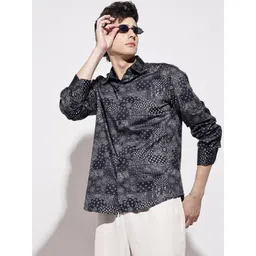 SHOWOFF Men Abstract Printed Regular Fit Casual Shirt-picture-39