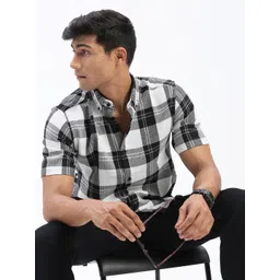 SHOWOFF Men Comfort Button-Down Collar Tartan Checked Cotton Casual Shirt-picture-24