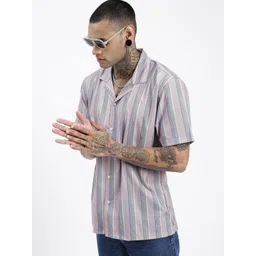 SHOWOFF Men Comfort Opaque Striped Casual Shirt-picture-28