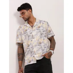 SHOWOFF Men Comfort Relaxed Fit Cuban Collar Ethnic Motifs Printed Cotton Casual Shirt-picture-25