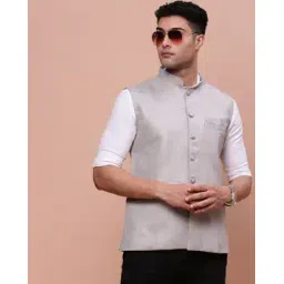 showoff Men Slim Fit Nehru Jacket with Welt Pockets-picture-14