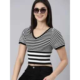 SHOWOFF Striped V-Neck Crop Top-picture-15