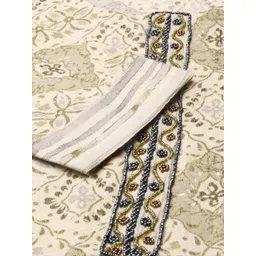 SHOWOFF Women Beige Printed Beads and Stones Kurta With Trousers image 3