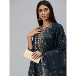 SHOWOFF Women Blue Ethnic Motifs Embroidered Thread Work Kurta with Trousers & With Dupatta-picture-16