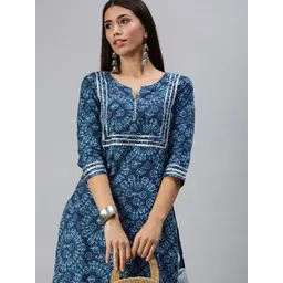 SHOWOFF Women Blue Ethnic Motifs Printed Straight Kurta with Trousers-picture-30