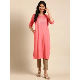 SHOWOFF Women Coral Ethnic Motifs Yoke Design Kurta-picture-28