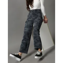 SHOWOFF Women Grey Clean Look Wide Leg Light Fade Stretchable Jeans-picture-29