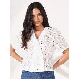 SHOWOFF Women V - Neck Crochet Top-picture-24