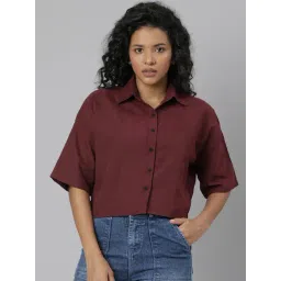 SHOWOFF Maroon Cotton Relaxed Fit Crop Shirt-image-38